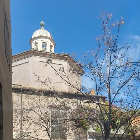 Amazing Elegant Jewish Ghetto Daire