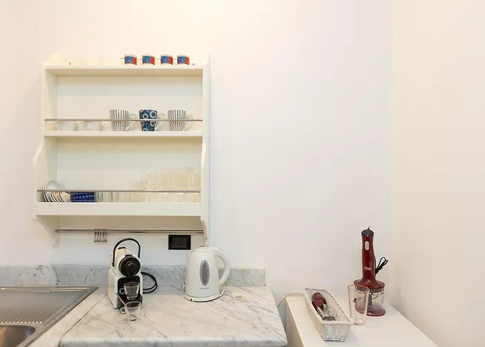 Amazing Elegant Jewish Ghetto *